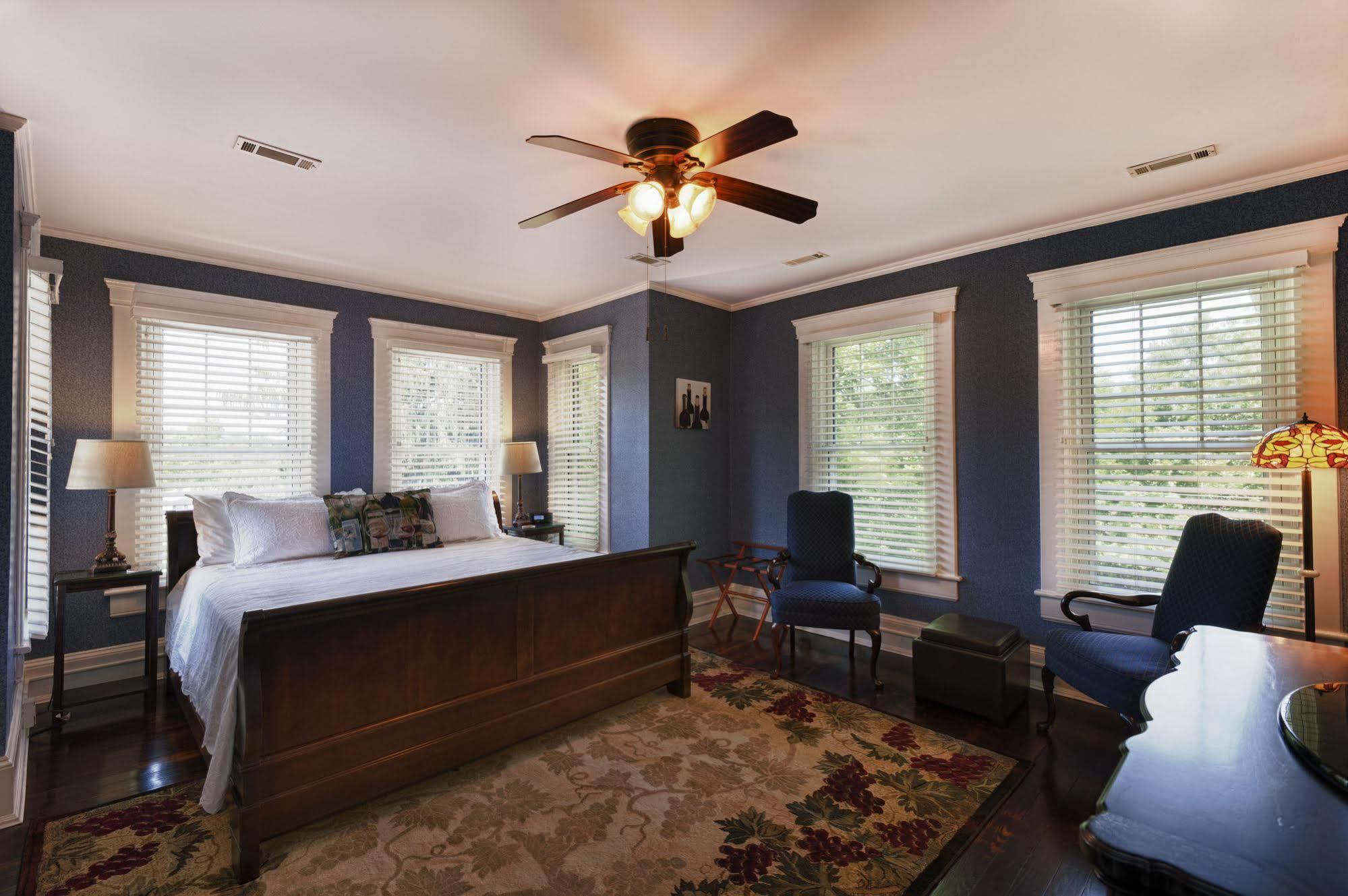 Steeles Tavern Manor Bed & Breakfast Raphine Zewnętrze zdjęcie